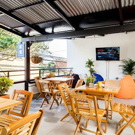 Medellin Backpacker Hostel ภายนอก รูปภาพ