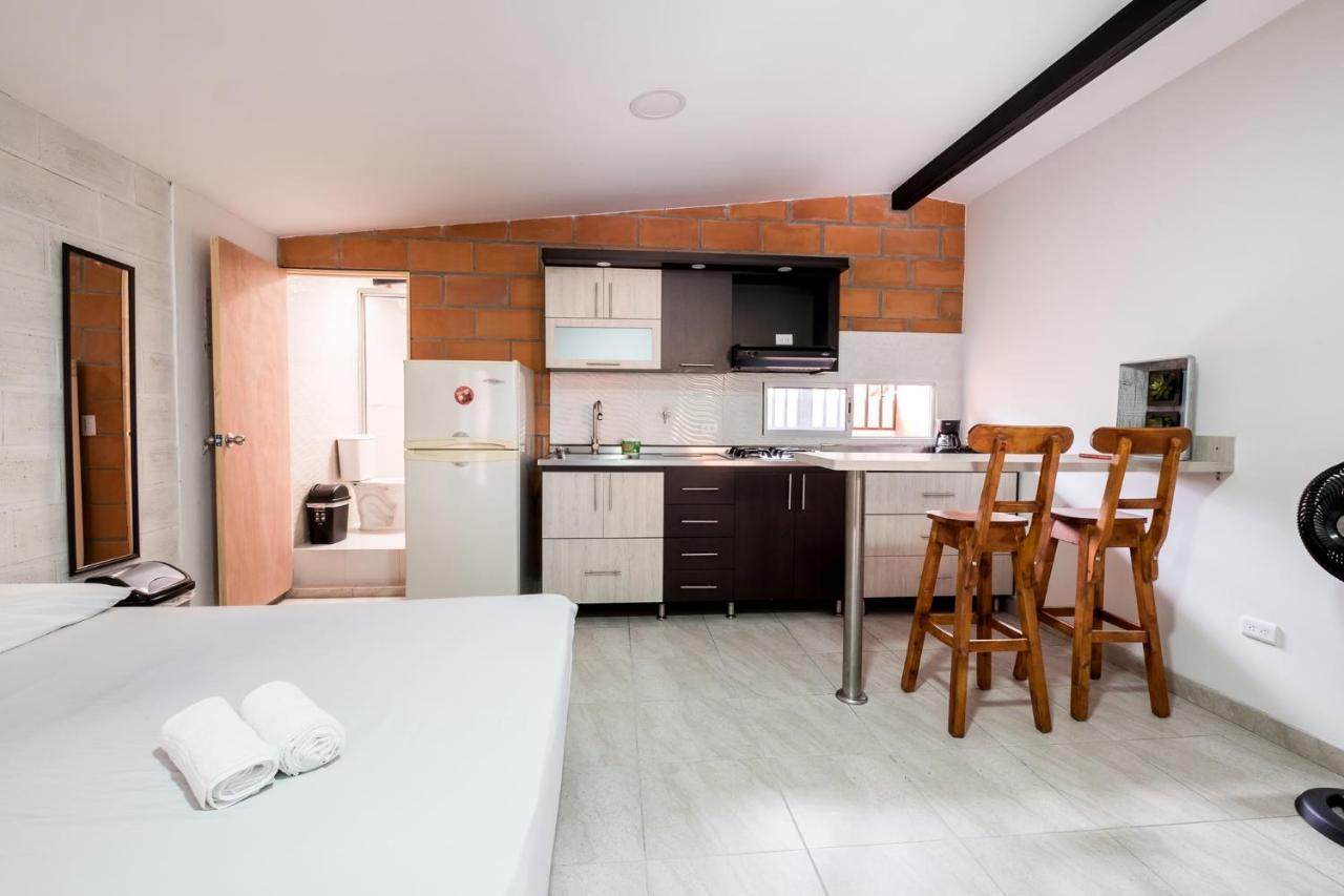 Medellin Backpacker Hostel ภายนอก รูปภาพ