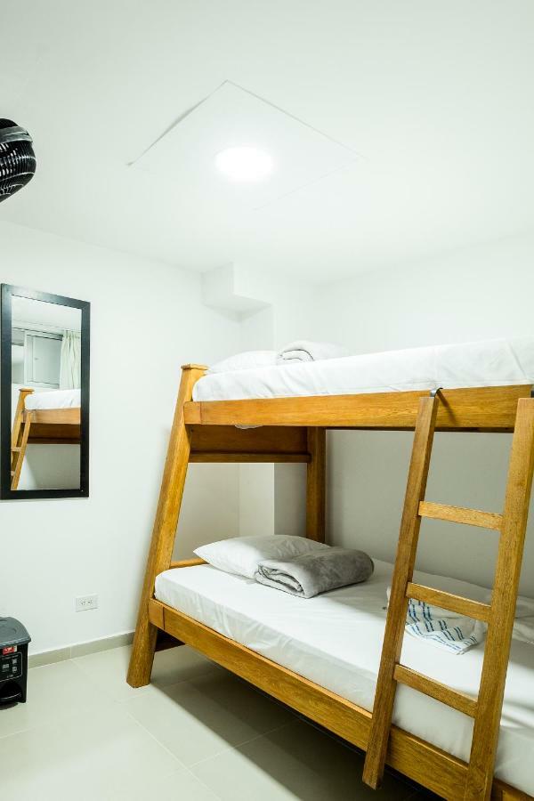 Medellin Backpacker Hostel ภายนอก รูปภาพ