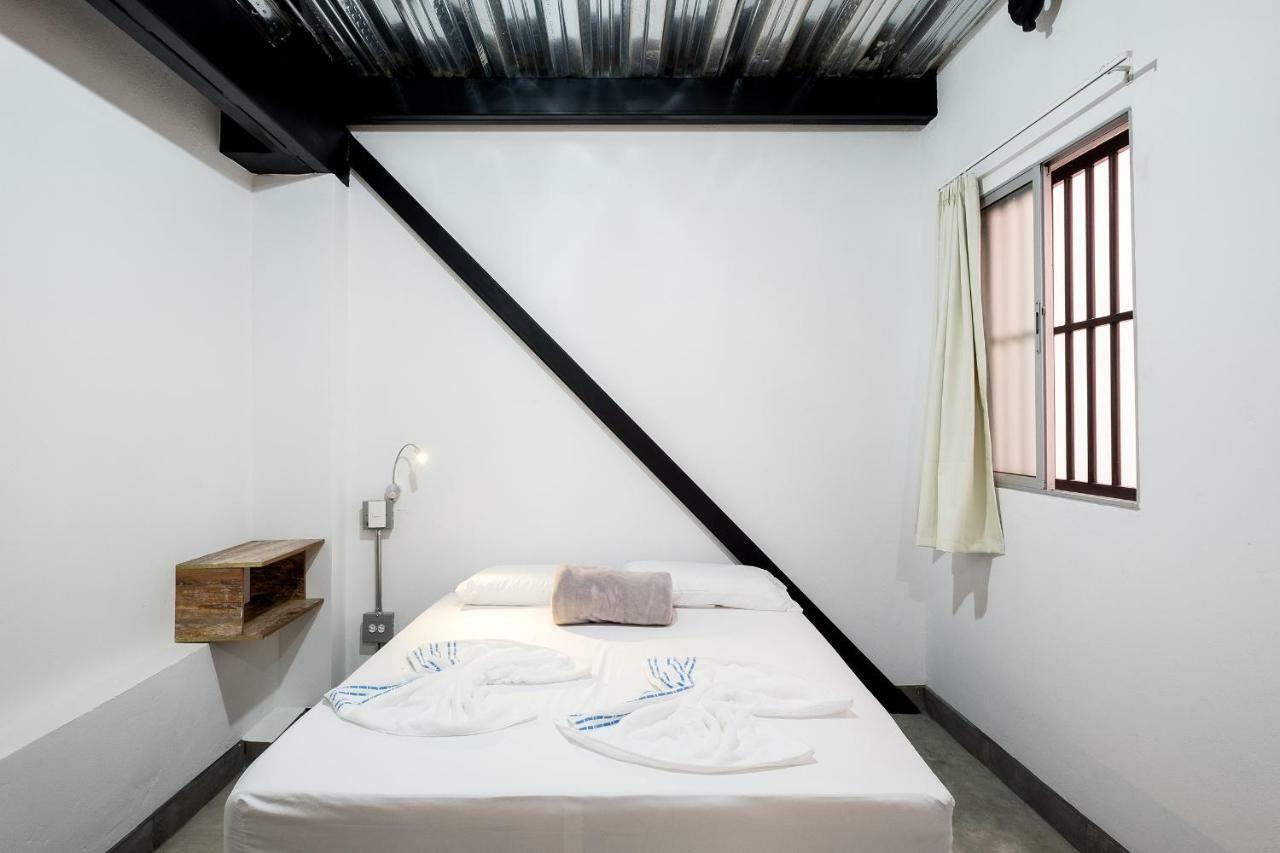 Medellin Backpacker Hostel ภายนอก รูปภาพ